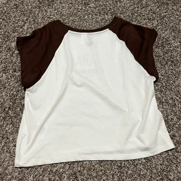 Divided top - Picture 2 of 3